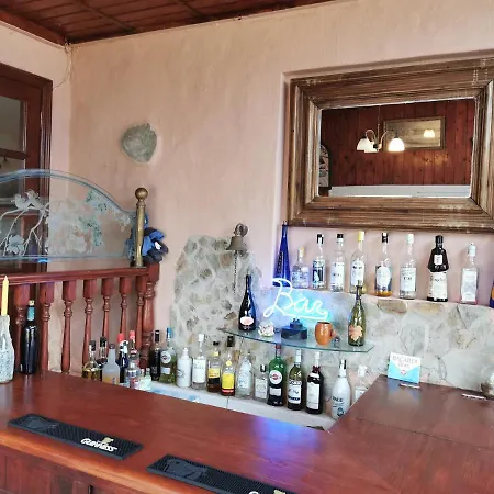 Casa De Gato Rustic Holiday home *