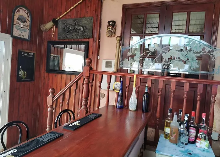 Casa De Gato Rustic *