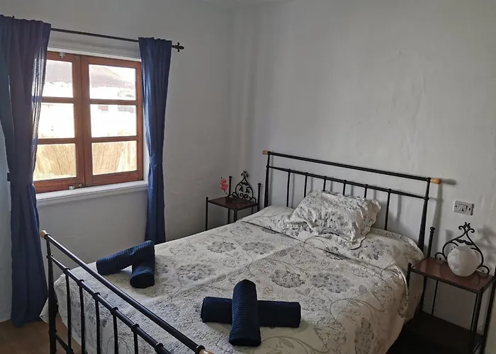 Casa De Gato Rustic Tatil Evi Tahiche