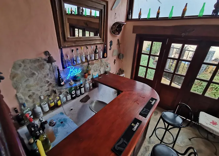 Casa De Gato Rustic Tahiche